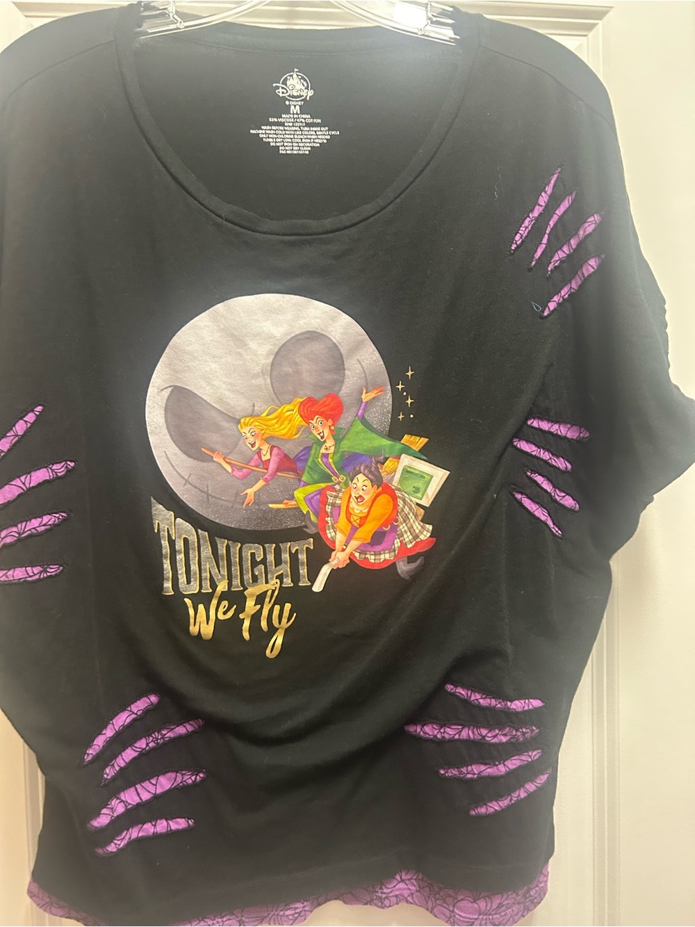 Disney Hocus Pocus Women’s shirt